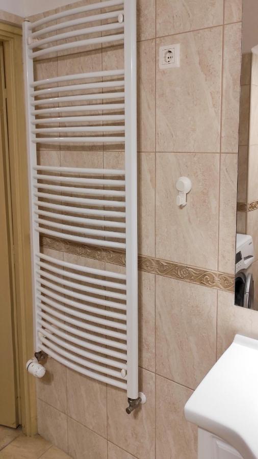 Theatroom Apartman Eğri Dış mekan fotoğraf