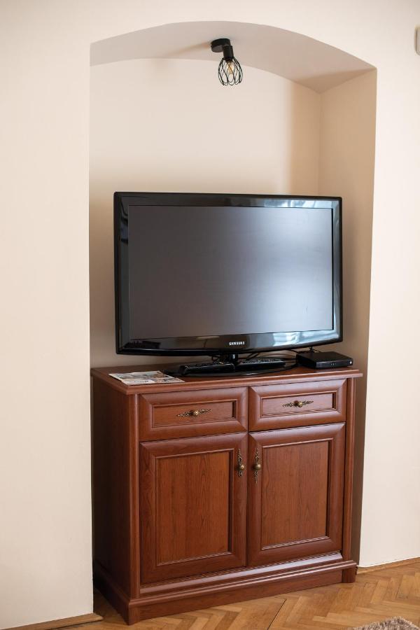 Theatroom Apartman Eğri Dış mekan fotoğraf