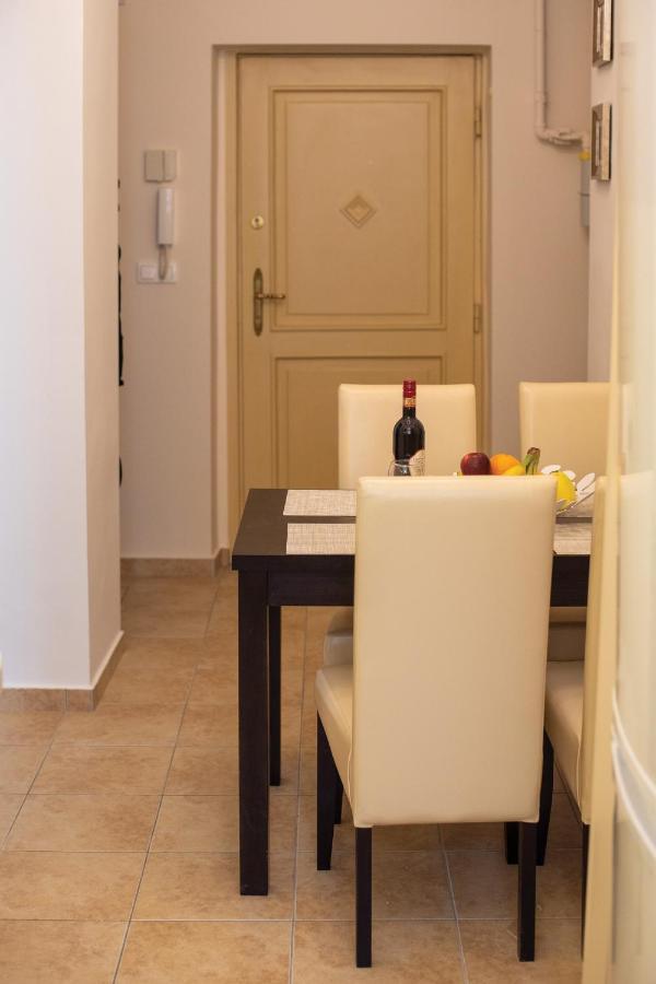 Theatroom Apartman Eğri Dış mekan fotoğraf