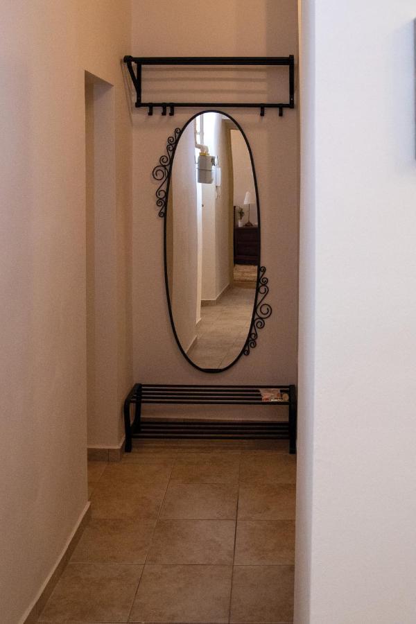 Theatroom Apartman Eğri Dış mekan fotoğraf